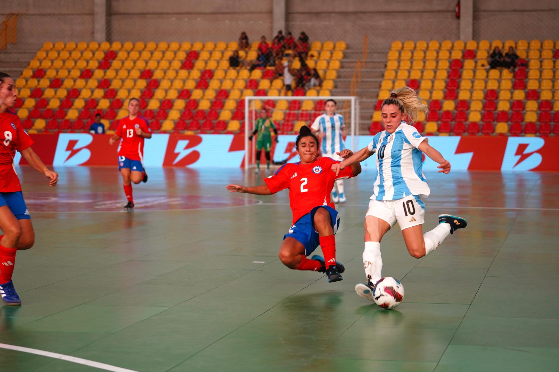Argentina fue paciente y se llevó un buen triunfo ante Chile