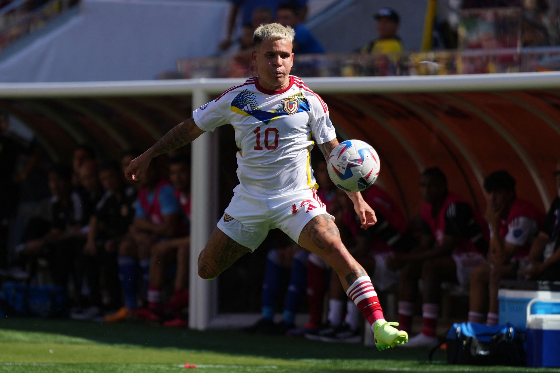 Los jugadores de mayor y menor estatura en la CONMEBOL Copa América™